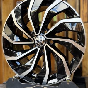 Нові диски R17 5/112 Flow Form